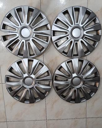 Set 4 Copricerchi da 16 Pollici Universali - Argen