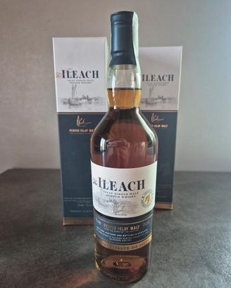 The ILEACH Islay Single Malt  Peated