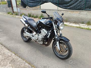 honda hornet 900