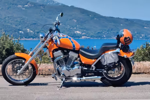 Chopper Suzuki vs Intruder 1400 