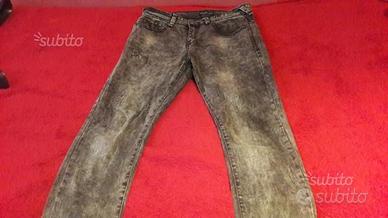 Jeans effetto neve grigio chiaro - Nuovi