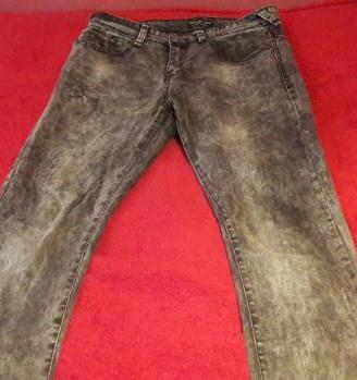 Jeans effetto neve grigio chiaro - Nuovi