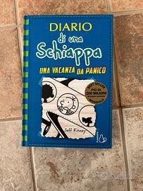 Libro “diario di una schiappa”