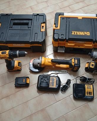 kit DeWalt a batteria con trapano a percussione, a