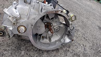 CAMBIO PEUGEOT BOXER 2,0 BENZINA CODICE 20KM14 5 M