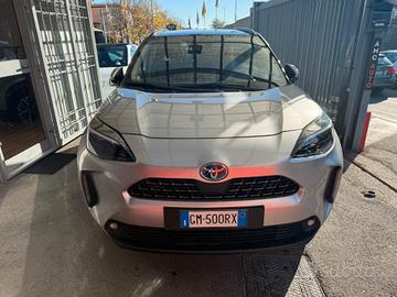 Toyota Yaris Cross 1.5 Hybrid 5p. E-CVT AWD-i Loun