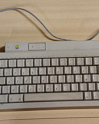 Tastiera Apple 1991 piu' mouse