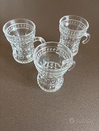 3 bicchierini con manico