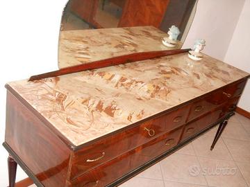 Como' con specchio e cassetti