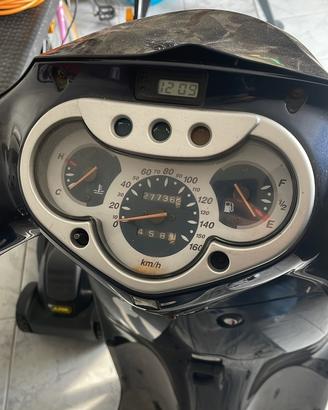 Scooter sh 125