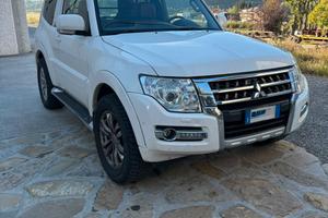 Mitsubushi Pajero