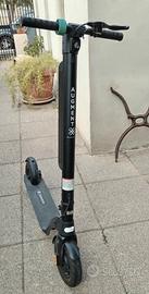 Monopattino augment es210