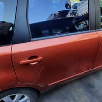 NISSAN NOTE 2008 - PORTA POSTERIORE DESTRO