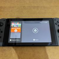 Nintendo Switch Usata Grigia con 3 giochi