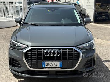 Audi Q3 35 TDI S tronic Business Advanced