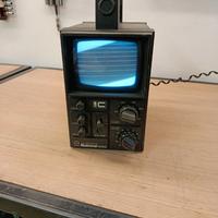 televisore portatile vintage National Rover TR-505