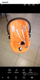 ovetto omologato anche per  auto. altalena bimbo/a