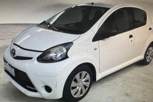 Toyota Aygo 1.0 12V VVT-i 5 porte Active Connect