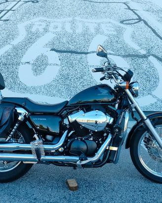 Honda VT 750 S