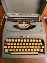 Macchina da scrivere