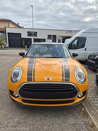 Auto MINI CLUBMAN COOPER D 2.0