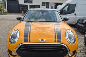 Auto MINI CLUBMAN COOPER D 2.0