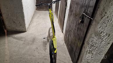 monopattino per adulti Kostka