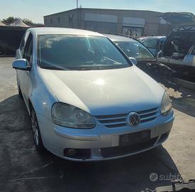 RICAMBI USATI AUTO VOLKSWAGEN Golf 5 Berlina BLP B