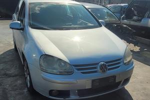 RICAMBI USATI AUTO VOLKSWAGEN Golf 5 Berlina BLP B