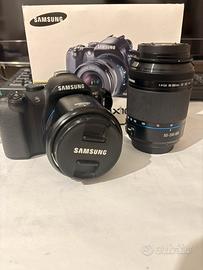 Fotocamera Samsung nx10 con teleobiettivo