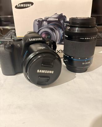 Fotocamera Samsung nx10 con teleobiettivo