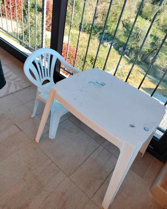 set tavolo e sedia bambini 