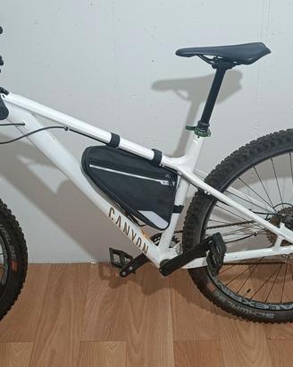 Mountain Bike Canyon Stoic L