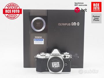 Olympus OM-D E-M5 II