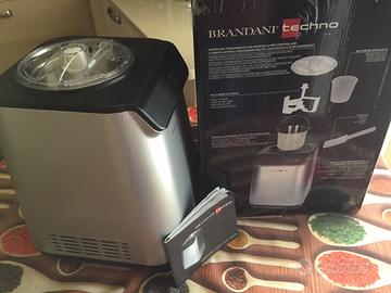 Gelatiera marca BRANDANI tecno 1,2 litri