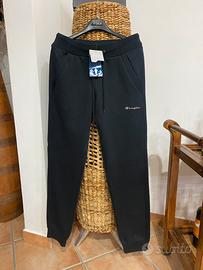Pantalone tuta marca CHAMPION di colore nero