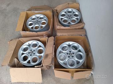 cerchi teledial da 17 alfa Romeo gtv spider