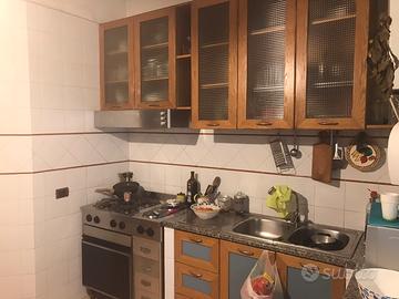 Arredo casa. Quasi completo