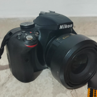 Nikon D3300 + Obiettivo Nikkor AF-S DX 35 mm