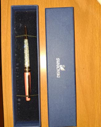 penna swarovski crystalline