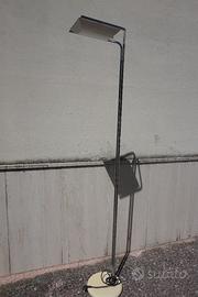 Lampada da terra Bruno Gecchelin Guzzini anni 70