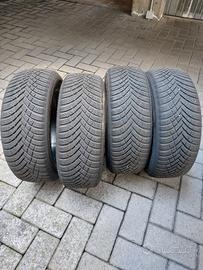Gomme invernali Hankook 195/60 R15 DOT 2022 ottime