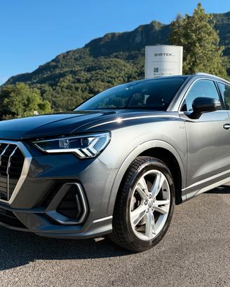 Audi Q3 40 TDI quattro S-Line S-tronic 190cv