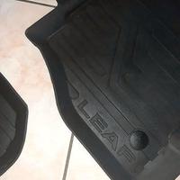 Tappetini nuovi ed originali Nissan leaf
