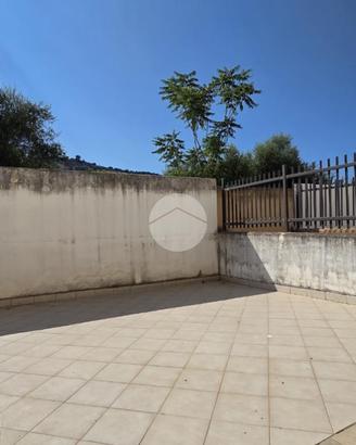 4 LOCALI A PALERMO