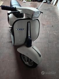 Vespa 50 Special