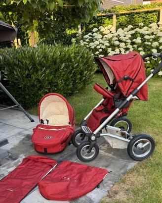 Passeggino rosso 2 in 1 — stile e comfort