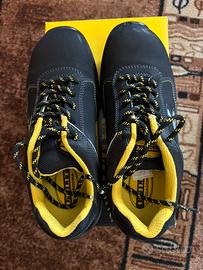 Scarpe antinfortunistica