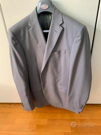 Giacca grigia con un discreto motivo a righe tg 54