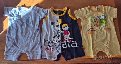Due pagliaccetti neonato 3/6 mesi ed uno no manica